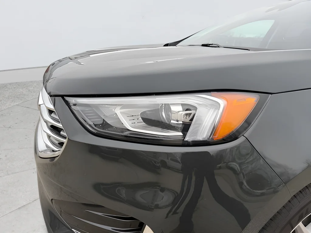 Used 2022 Green Ford SEL image 23