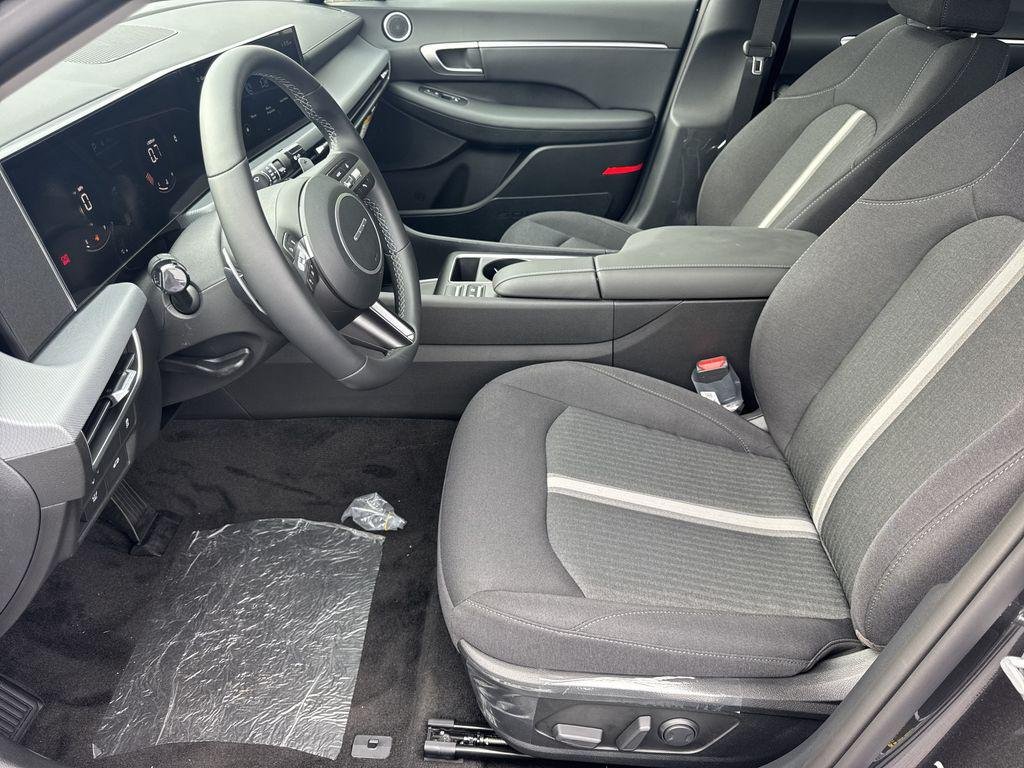 New 2026 Gray Hyundai SEL Sport image 9