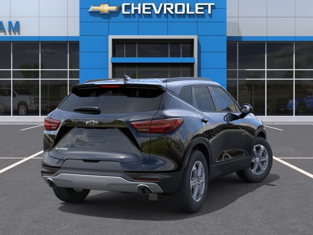New 2026 Black Chevrolet 2LT image 4