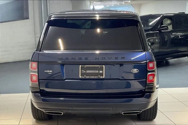 Used 2021 Blue Land Rover Westminster image 3