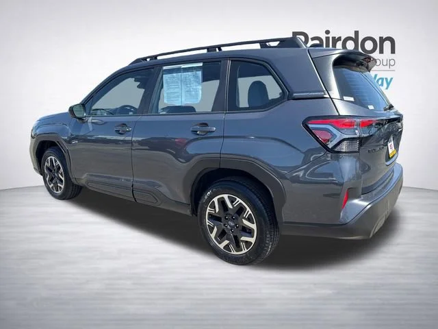 Used 2025 Magnetite Gray Metallic Subaru Base image 5
