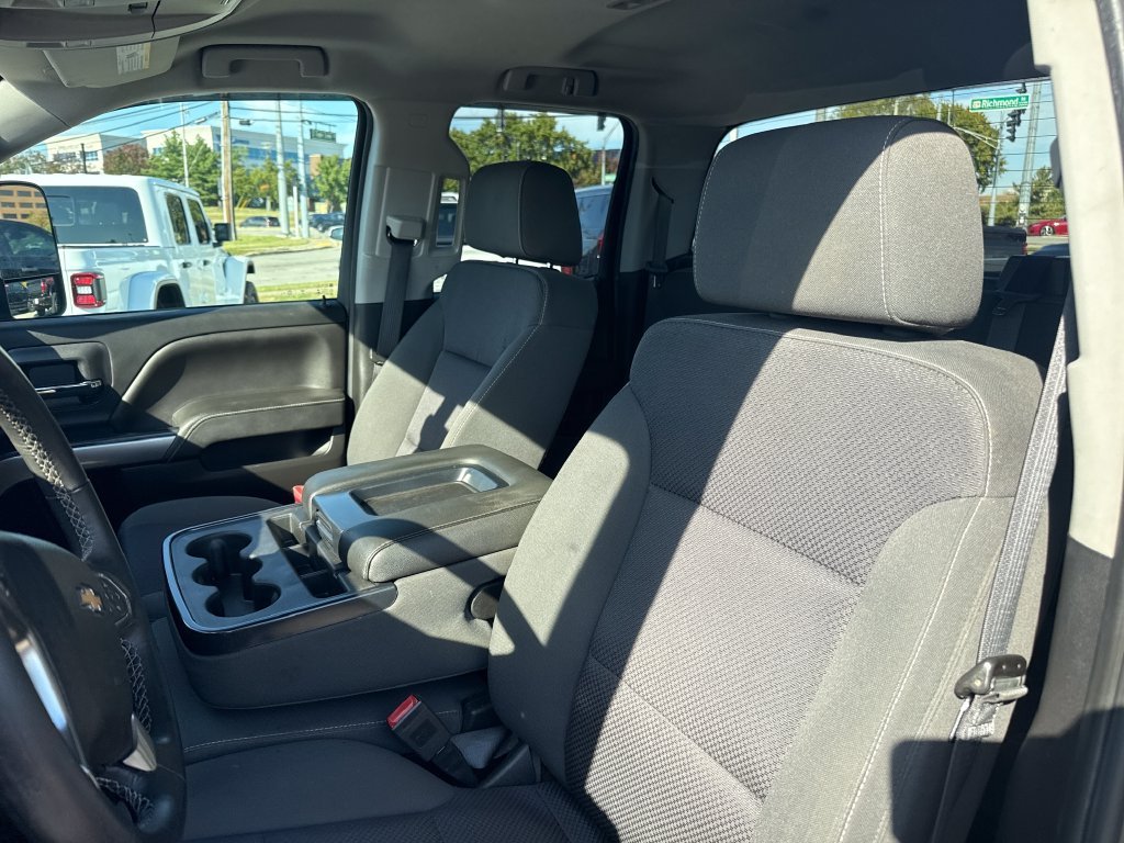 Used 2018 Gray Chevrolet LT image 13