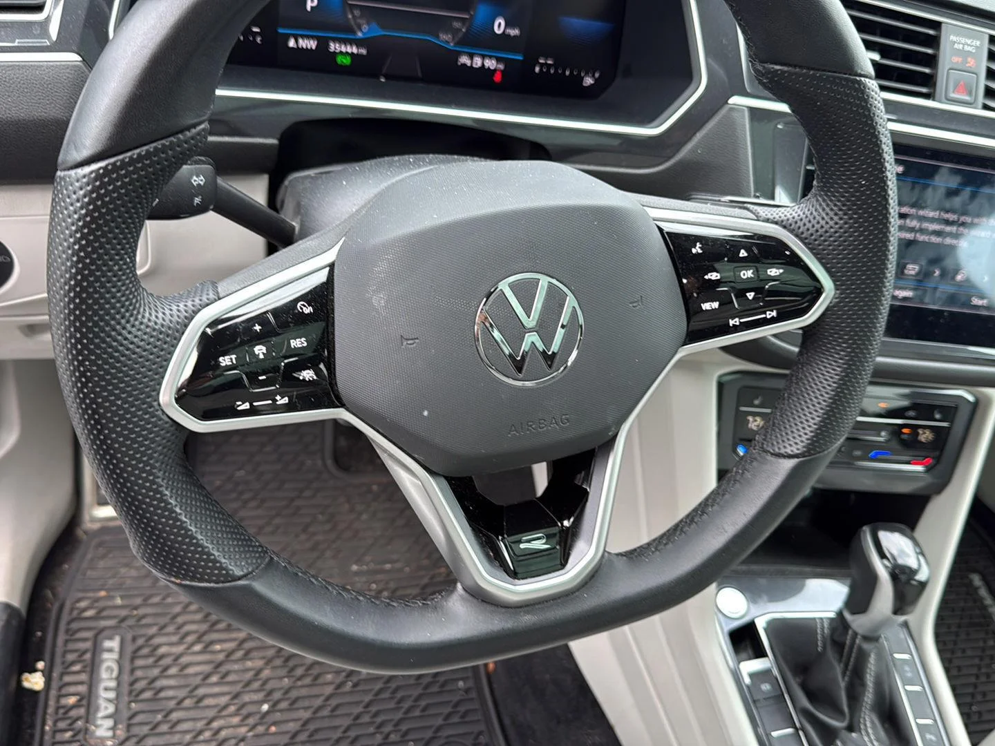 Used 2023 Deep Black Pearl Volkswagen SE R-Line Black image 19