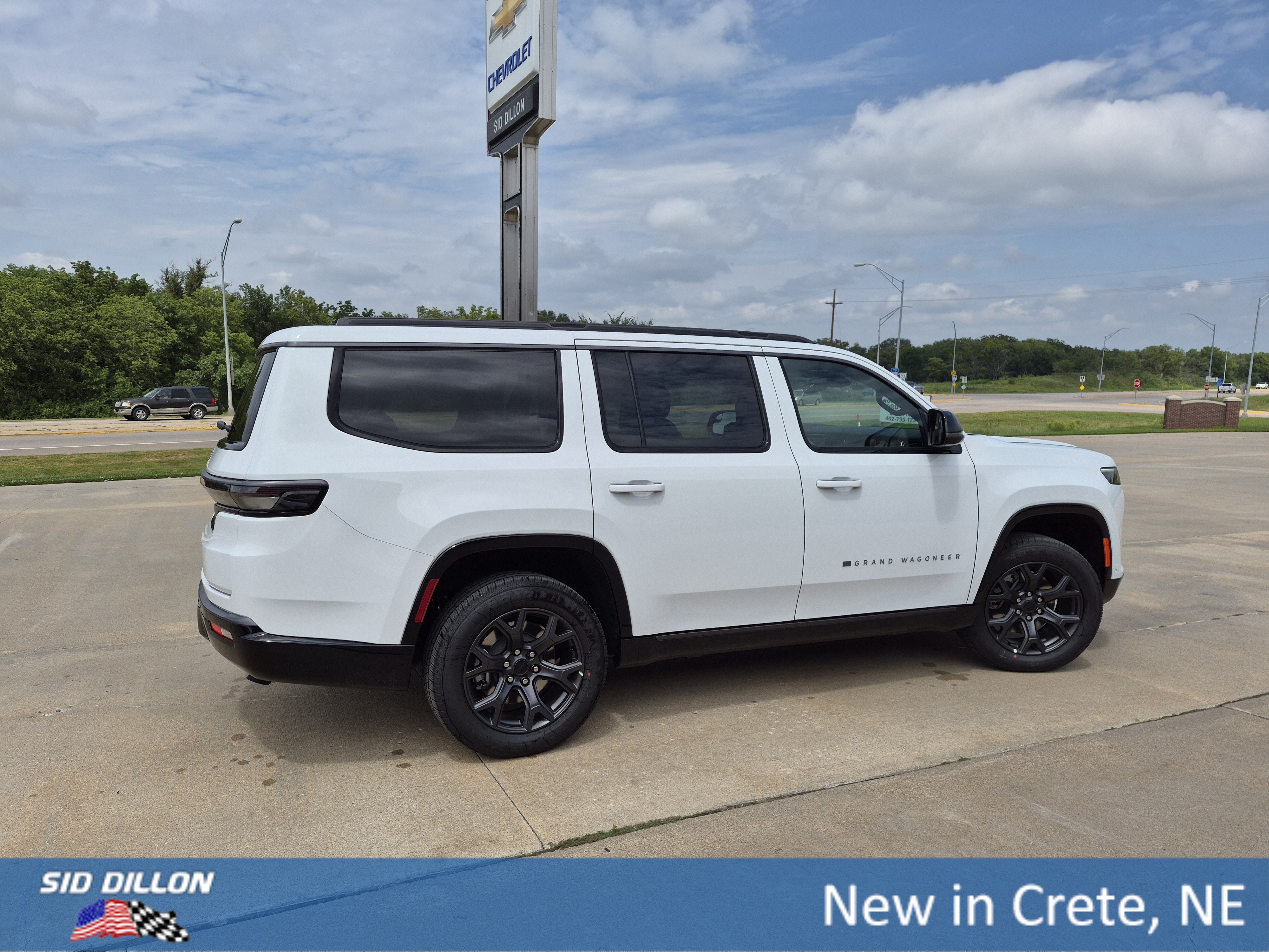 New 2026 Bright White Clearcoat Jeep Limited Altitude image 13