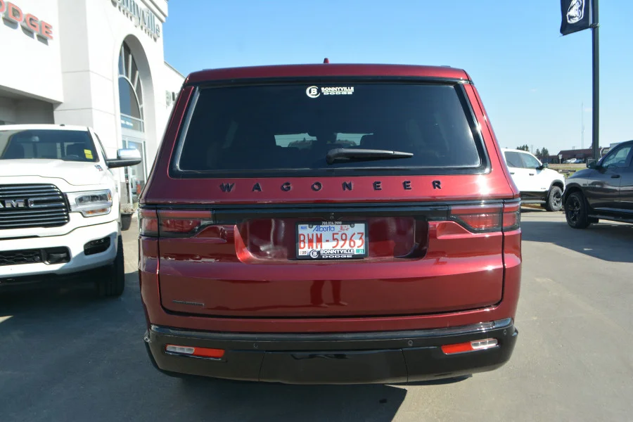 New 2022 Velvet Red Pearl Jeep Series III   -3M Protection, Floor Mats image 6