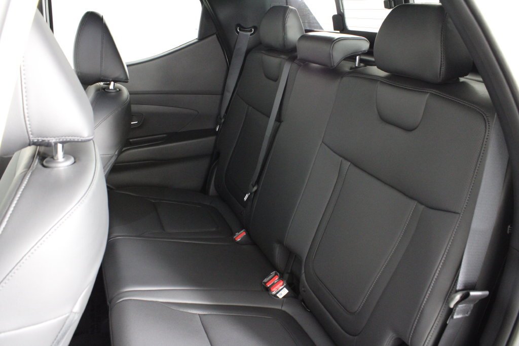 Certified Used 2027 White Hyundai SEL image 20