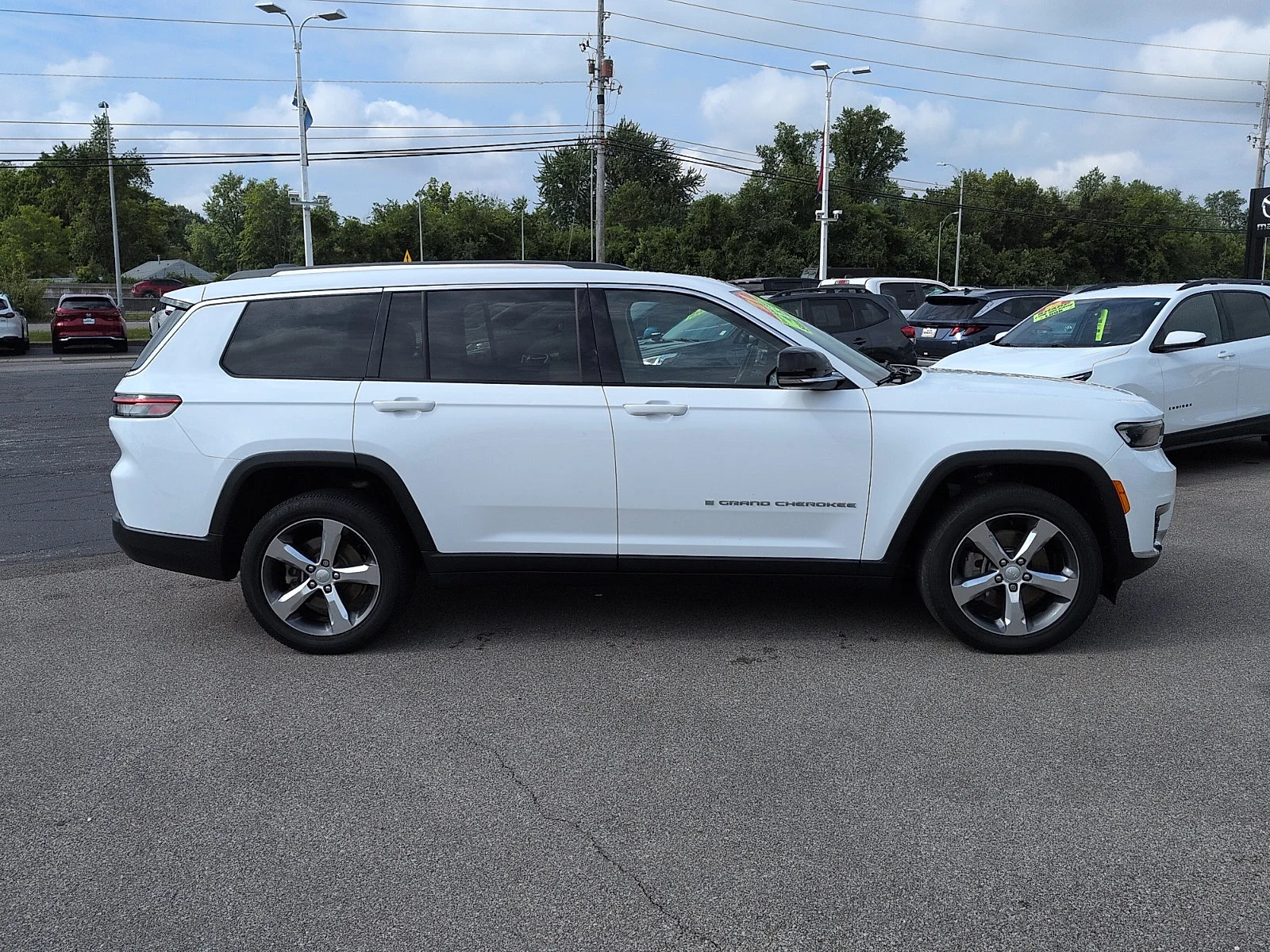 Used 2021 Bright White Clearcoat Jeep Limited image 2