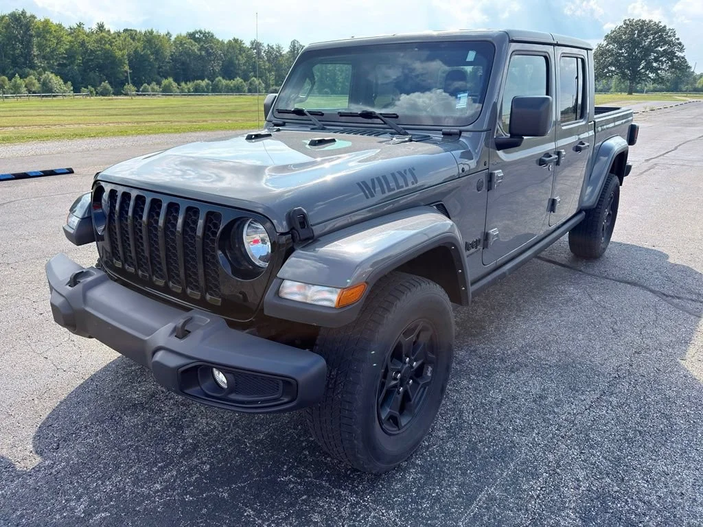 Used 2022 Gray Jeep Willys image 18