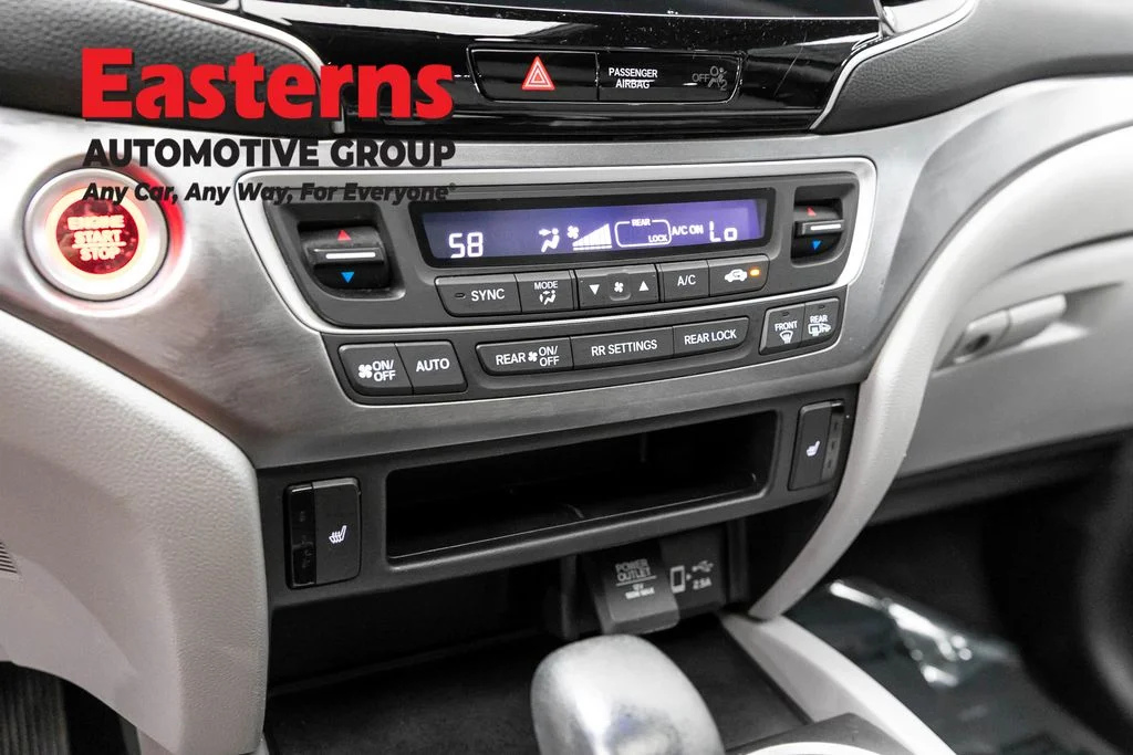 Used 2019 Black Honda EX-L image 19