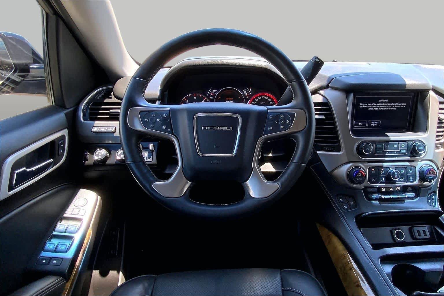 Used 2016 Onyx Black GMC Denali image 6