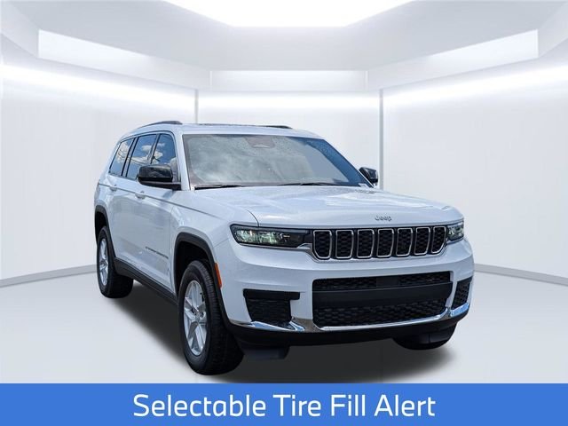 New 2026 Bright White Clear-Coat Exterior Paint Jeep Laredo X image 9