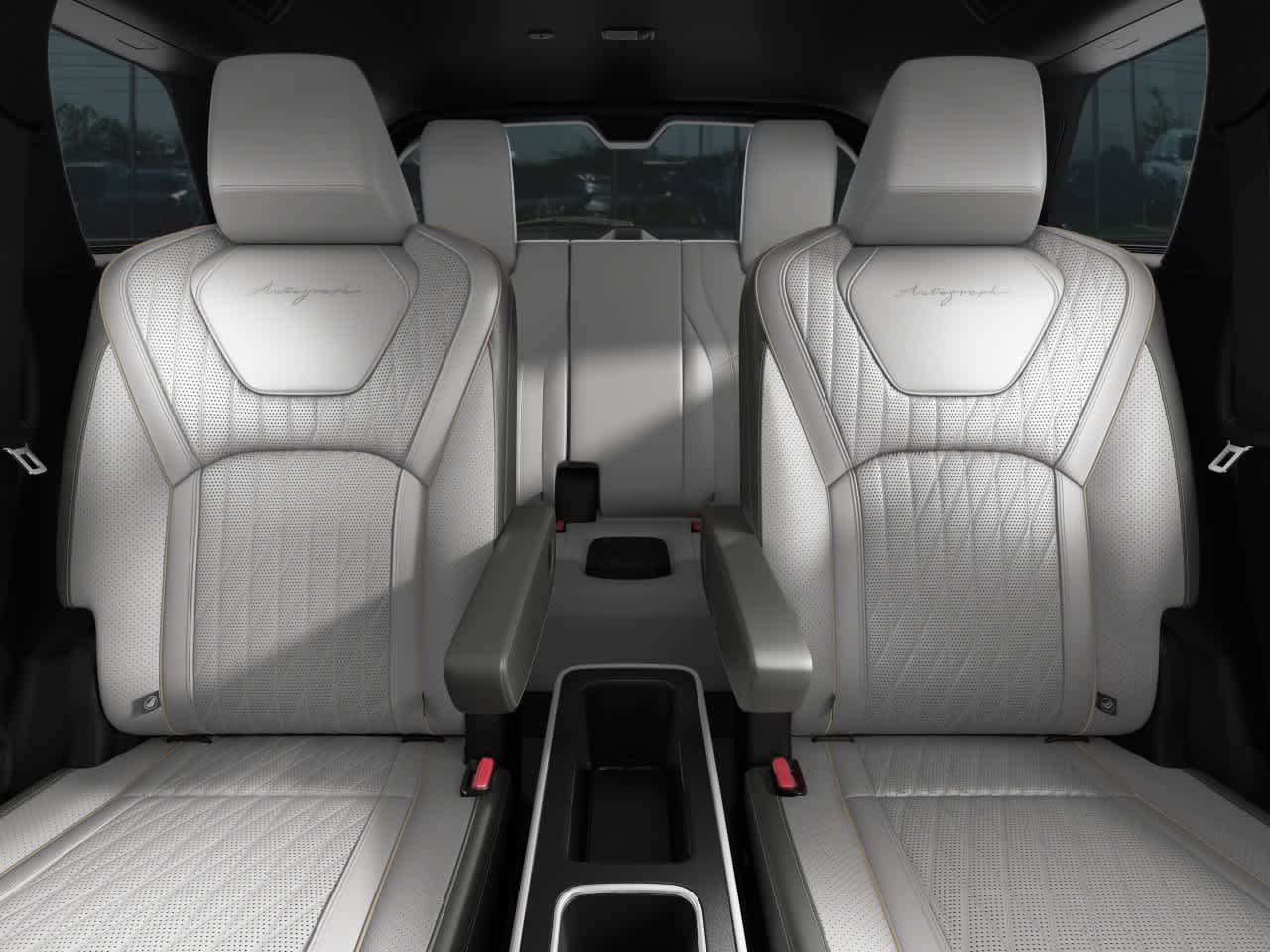 New 2027 Radiant White/Black Obsidian INFINITI AUTOGRAPH image 8