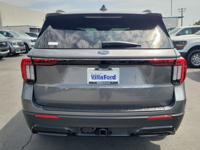 New 2026 Carbonized Gray Metallic Ford ST-Line image 22