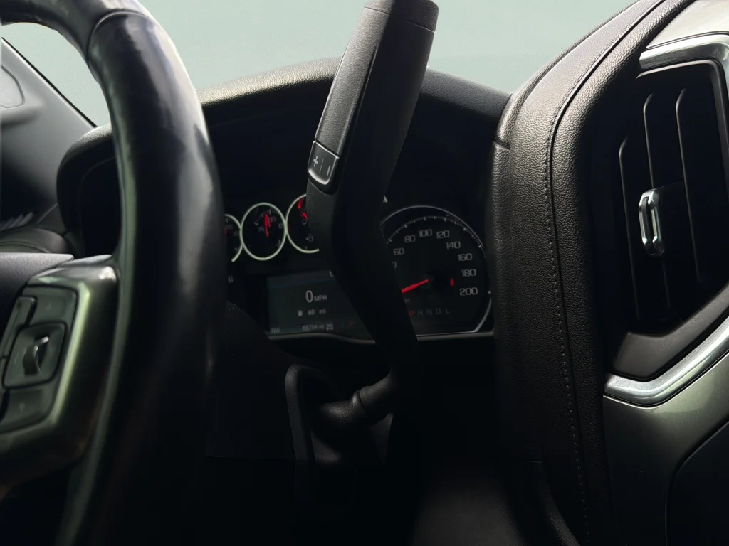 Used 2019 White Chevrolet LT Trail Boss image 19
