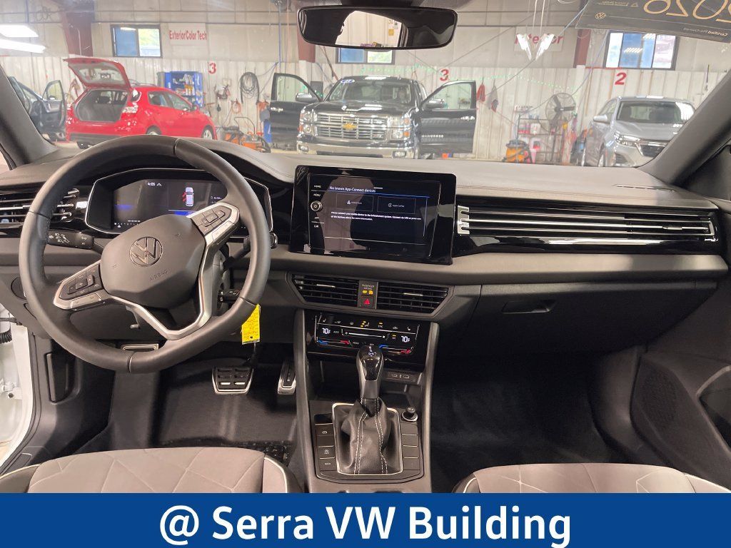 Used 2026 White Volkswagen 1.5T Sport image 20