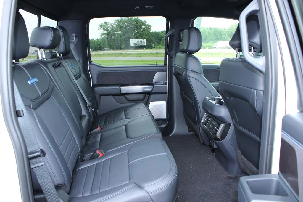 New 2026 Star White Metallic Tri-Coat Ford F-250® Platinum® image 21