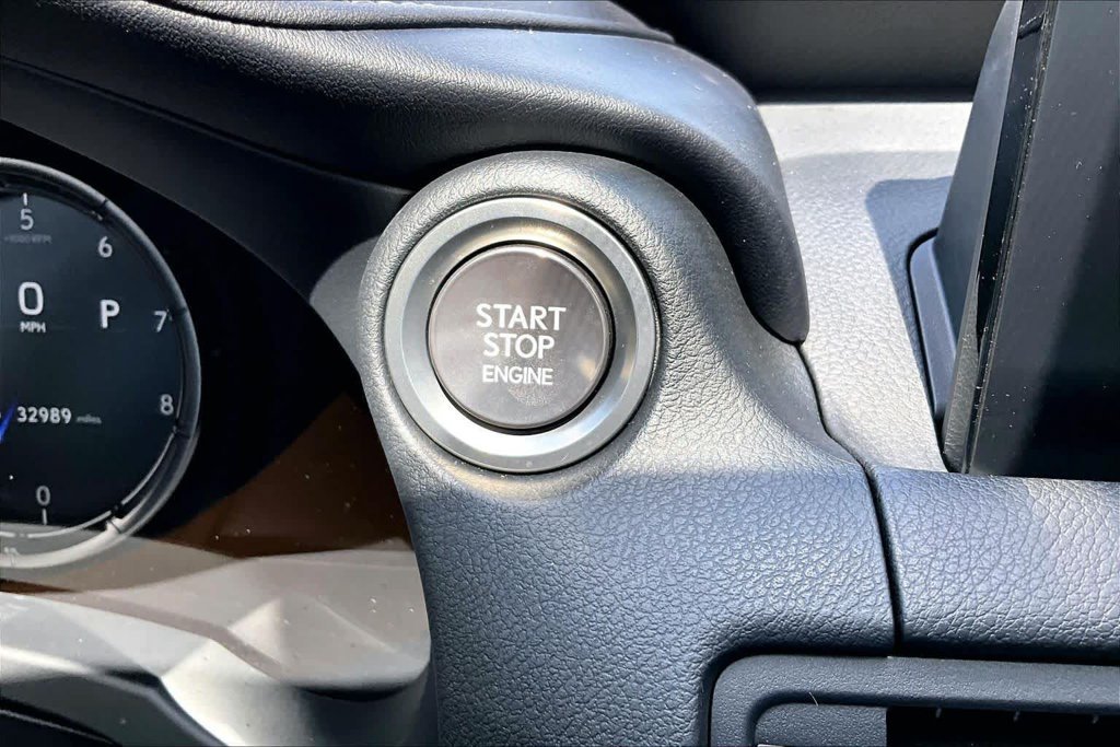 Used 2023 Silver Lexus 350 F SPORT image 33