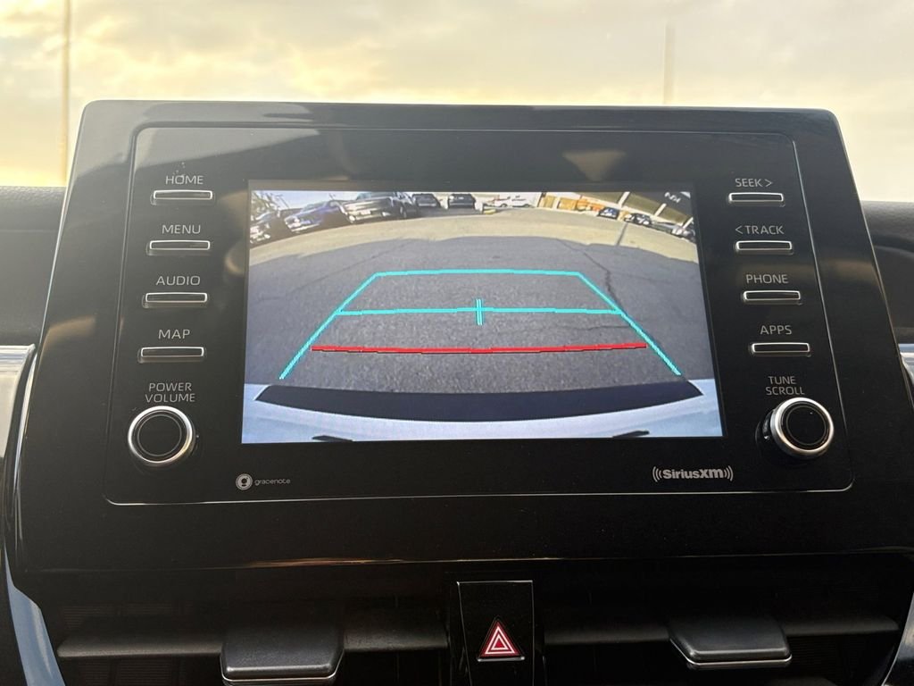 Used 2022 White Toyota SE image 19
