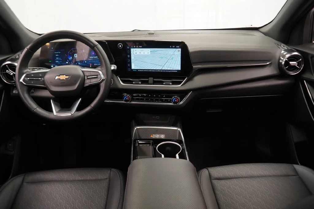 Used 2025 Sterling Gray Metallic Chevrolet LT image 3