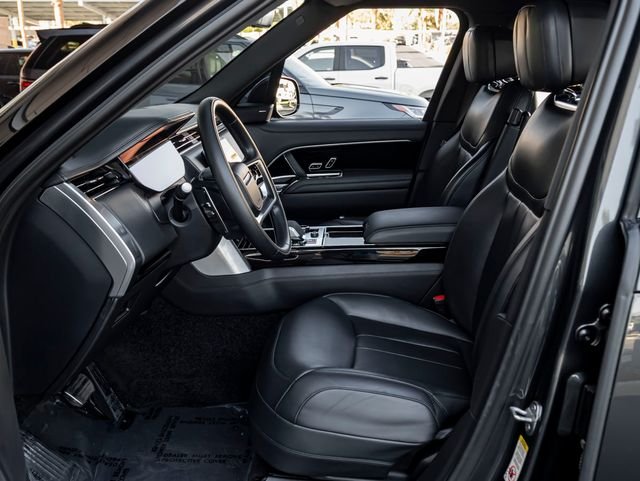 Used 2023 Carpathian Gray Premium Metallic Land Rover SE image 14