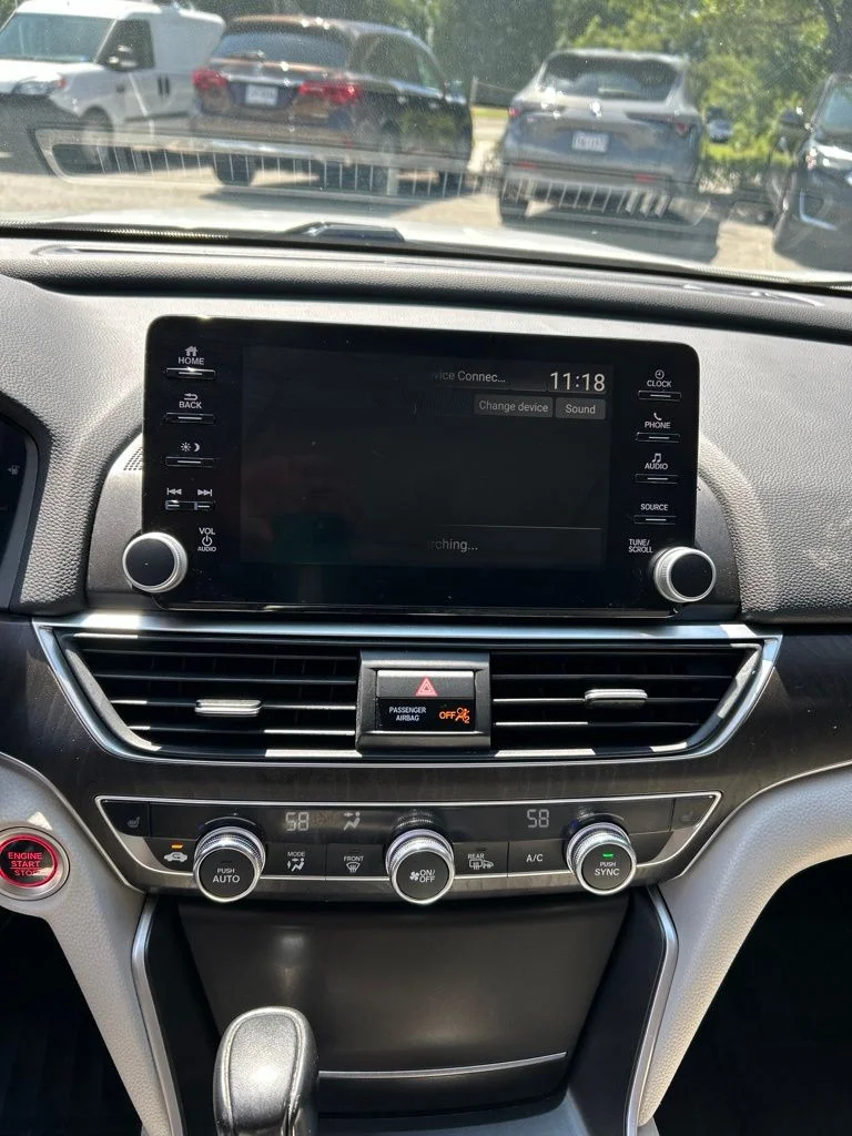 Used 2018 White Honda EX-L image 12
