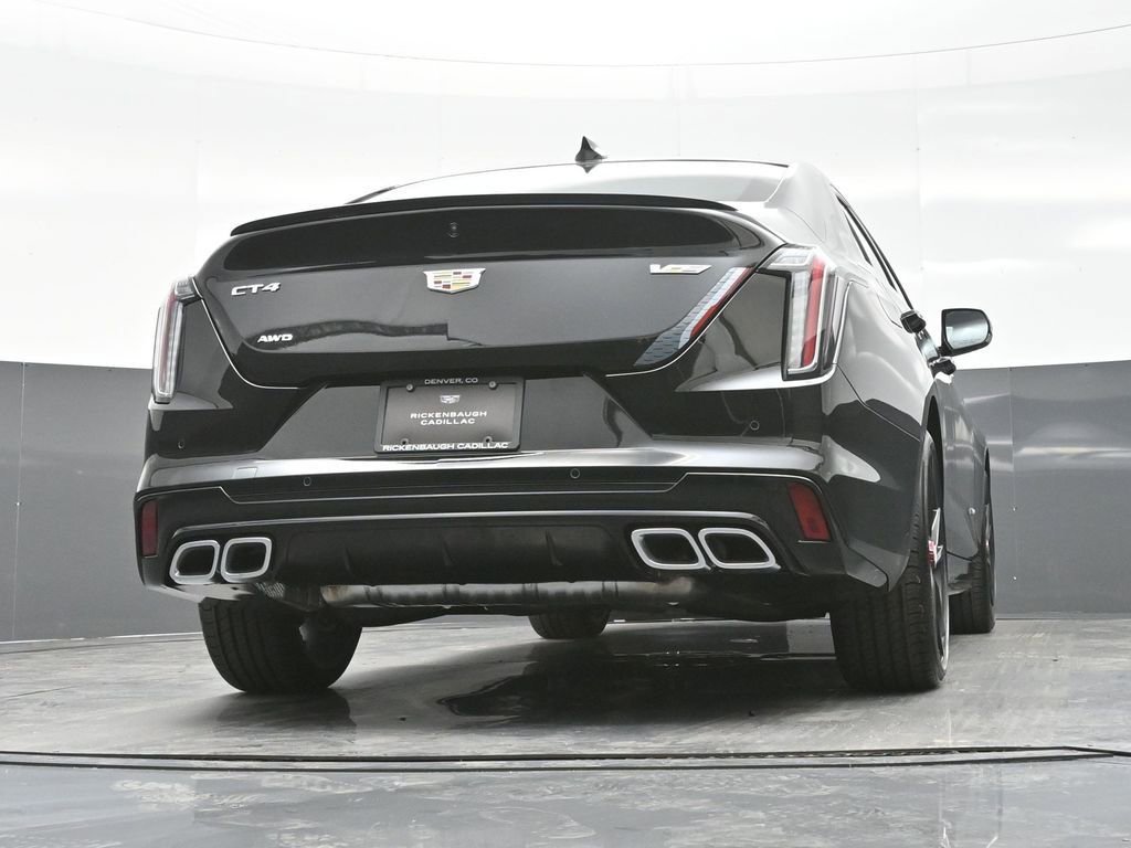 2025 Cadillac CT4 V-Series - Photo 13