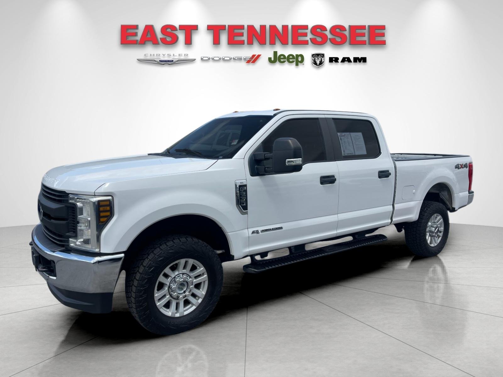 Used 2019 White Ford XL image 7