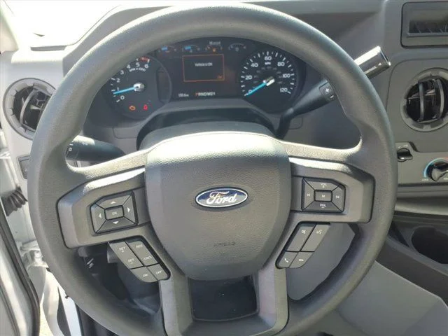 2026 Ford E-Series Cutaway Base - Photo 28