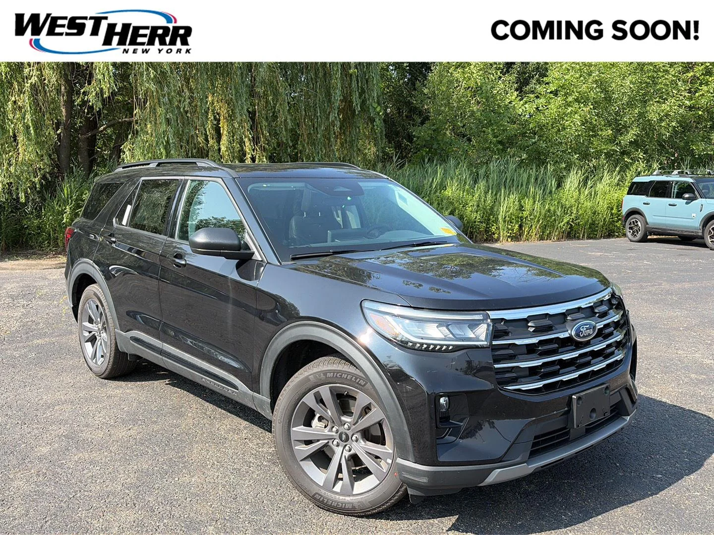 Used 2026 Agate Black Metallic Ford Active image 1