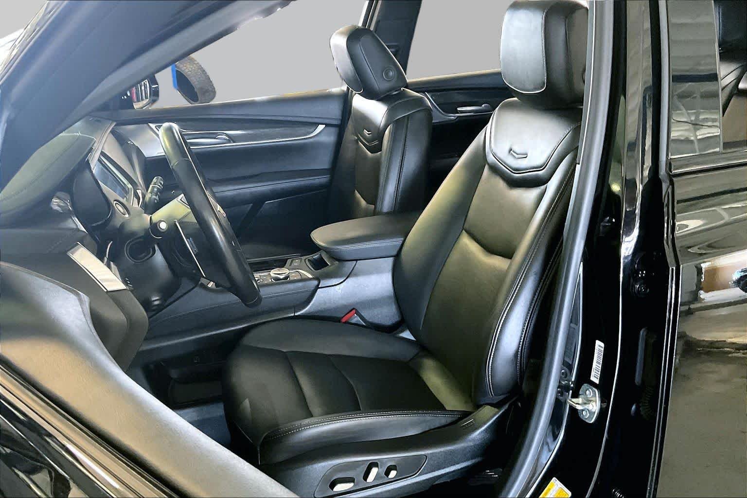 Used 2025 Stellar Black Metallic Cadillac AWD Sport image 7