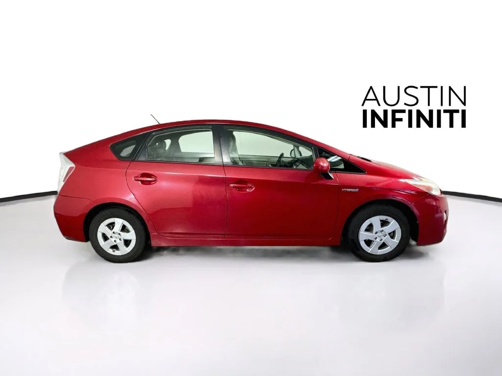 Used 2010 Red Toyota IV image 8