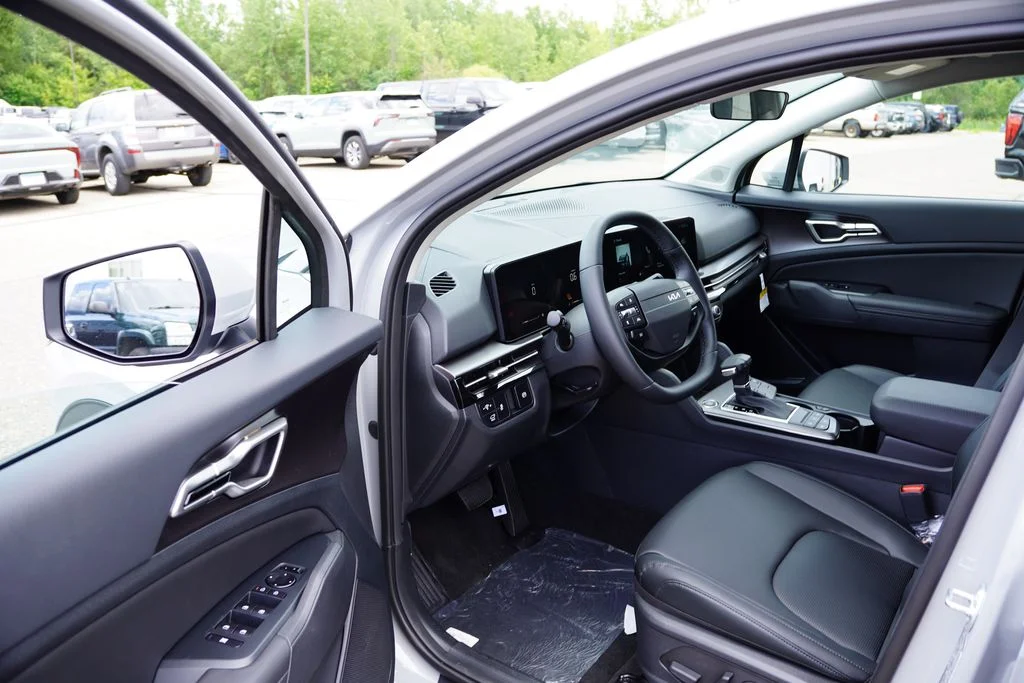 New 2026 Wolf Gray Kia EX image 11