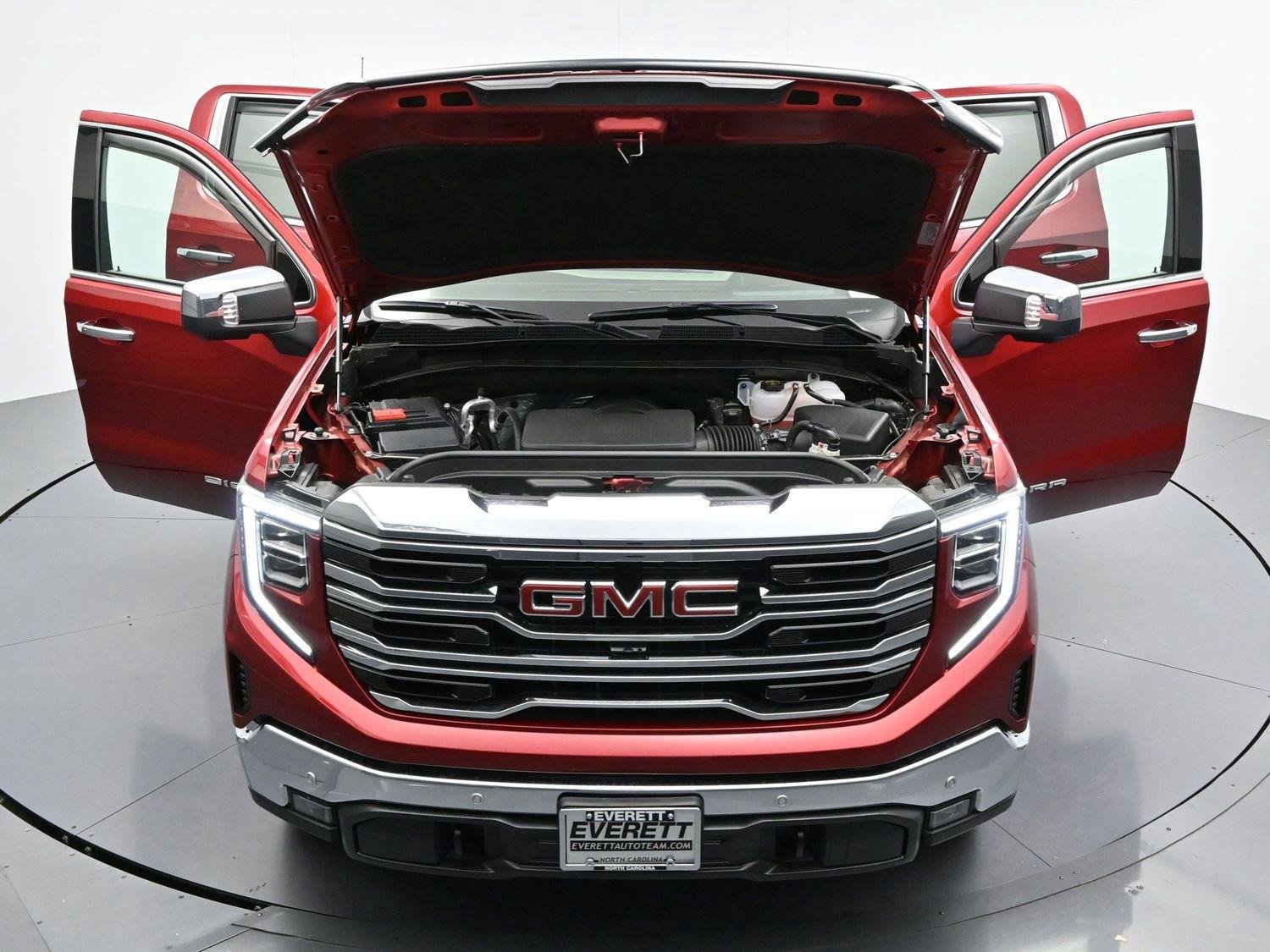Used 2026 Volcanic Red Tintcoat GMC SLT image 41