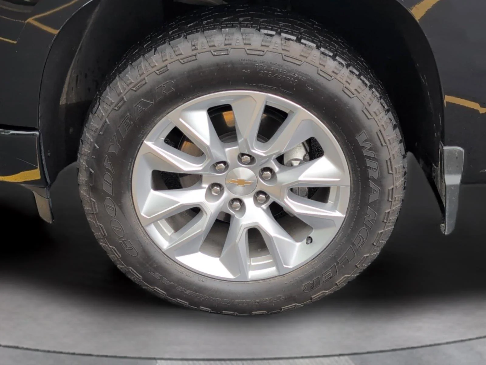 Used 2025 Black Chevrolet Custom image 32