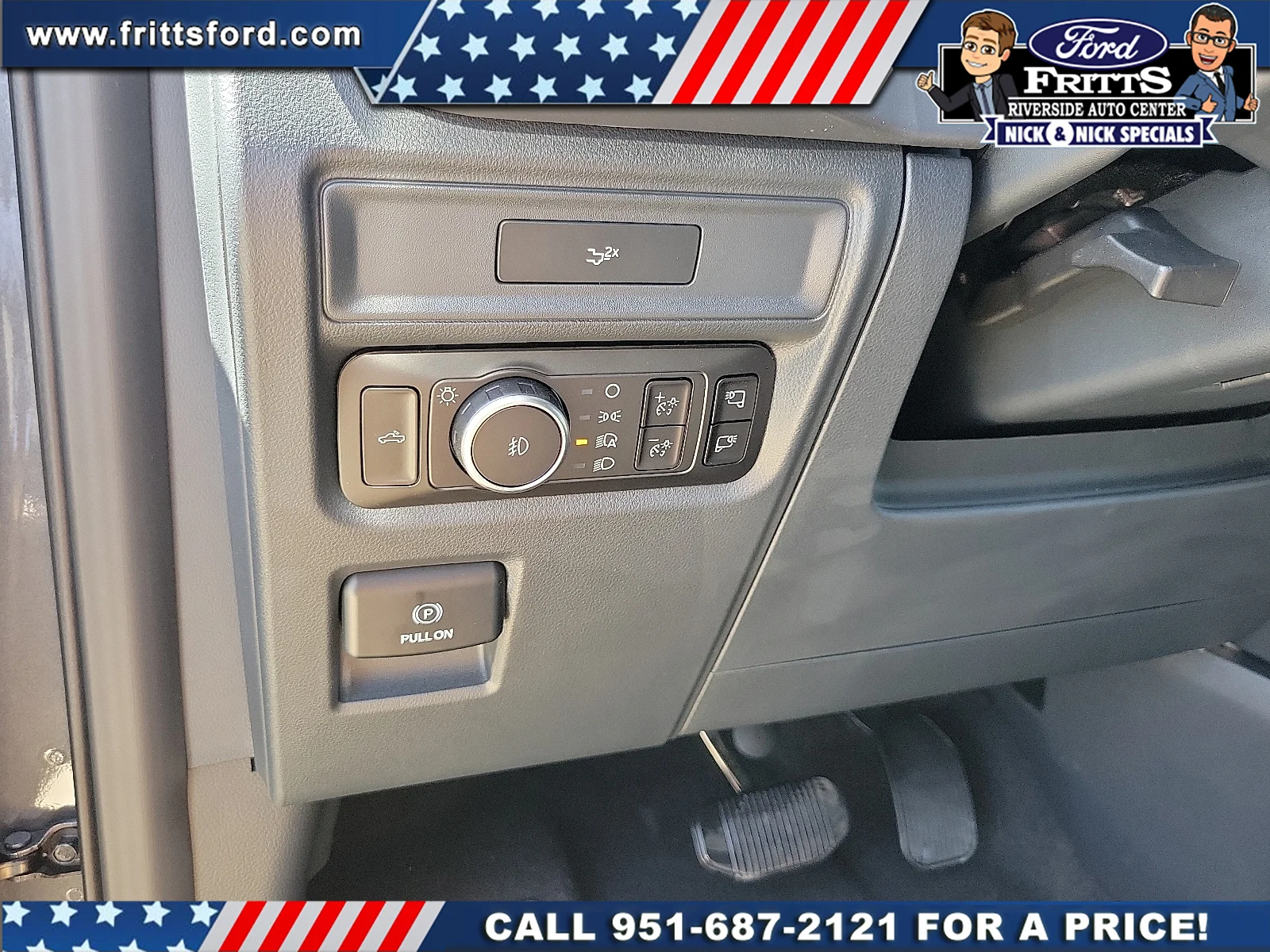 New 2026 Carbonized Gray Metallic Ford XLT image 13