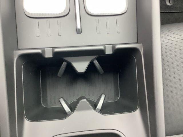 New 2026 Shimmering Silver Hyundai Limited image 33