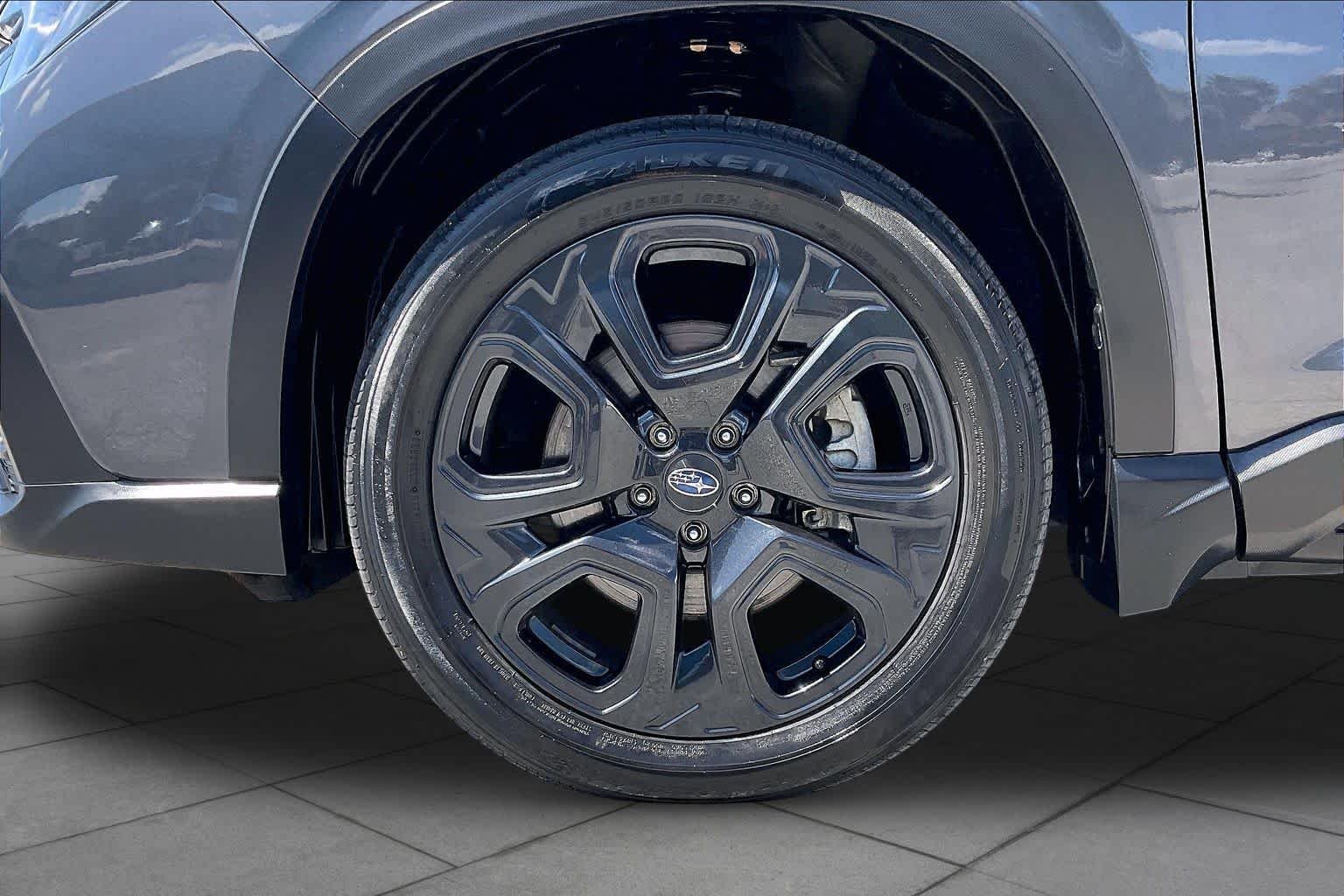Used 2023 Magnetite Gray Metallic Subaru Onyx Edition Limited image 11