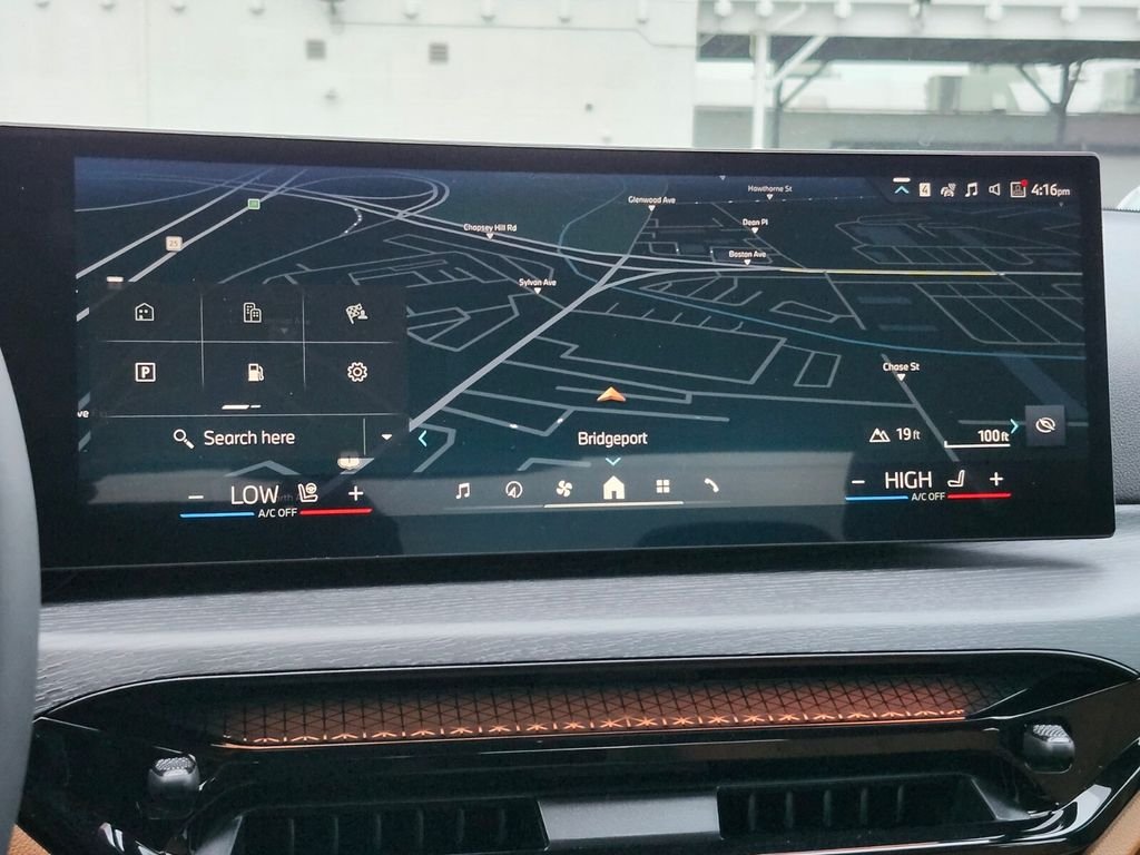 2026 BMW 3 Series 330i - Photo 21