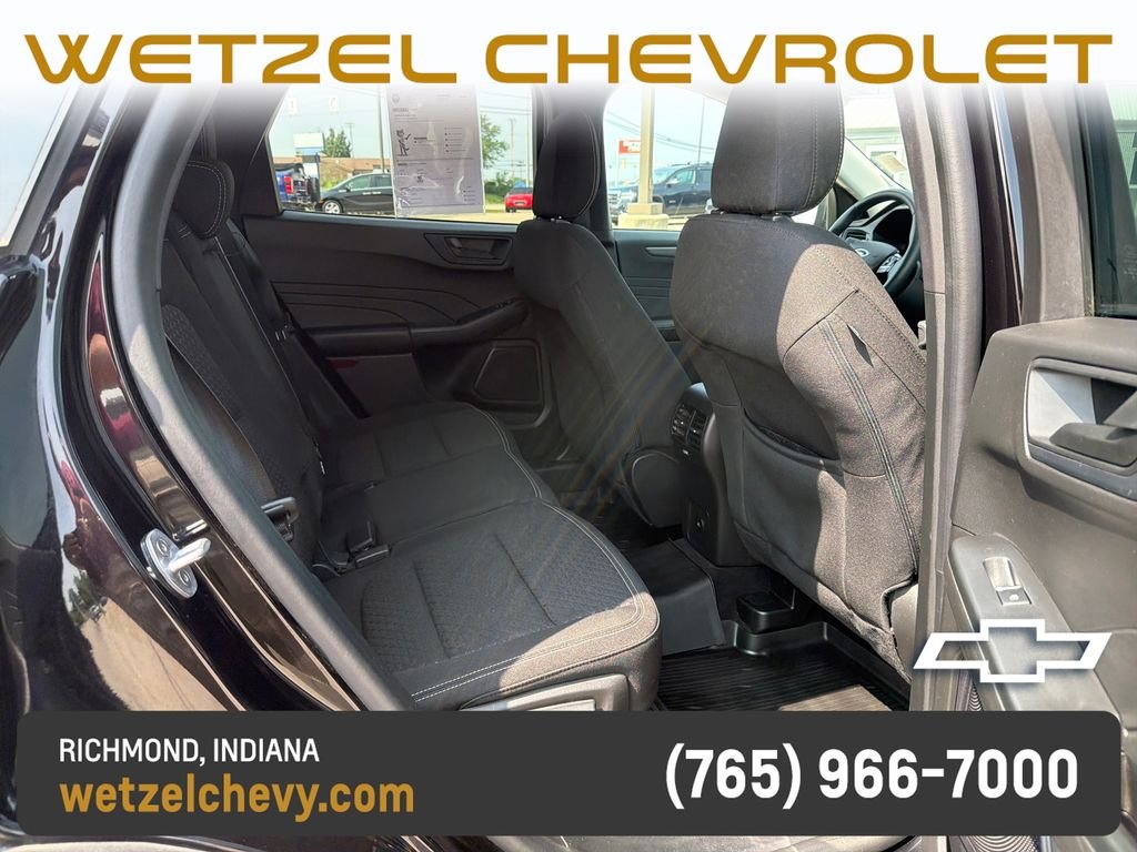 Used 2023 Black Ford Active image 16
