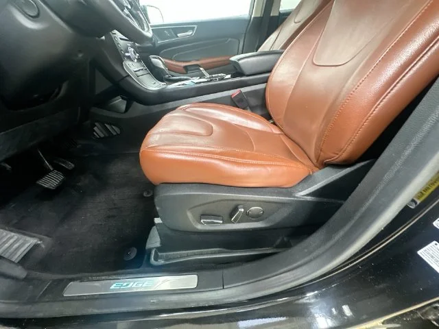 Used 2018 Black Ford Titanium image 22
