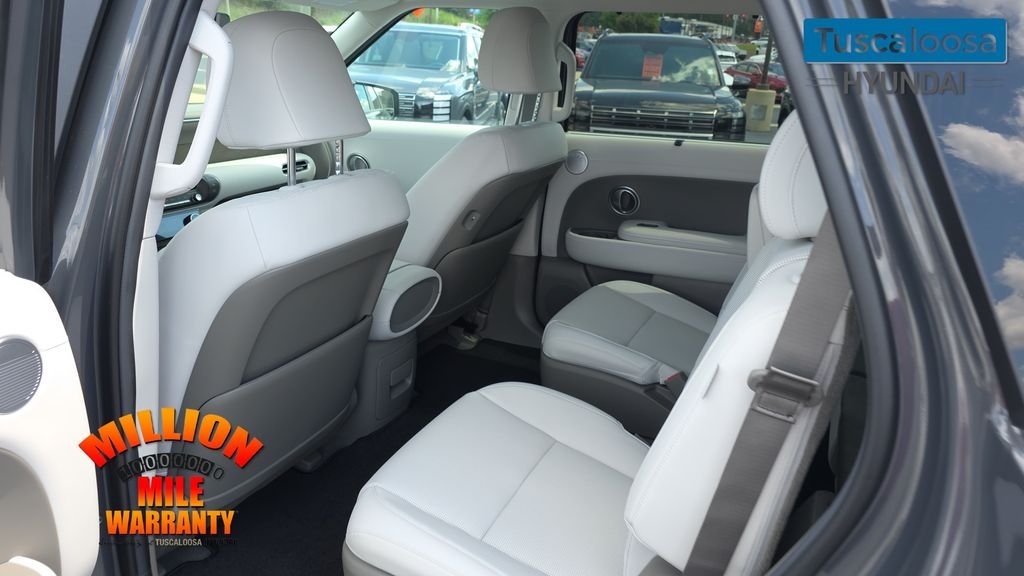New 2026 Gray Hyundai Blue SEL Premium image 24