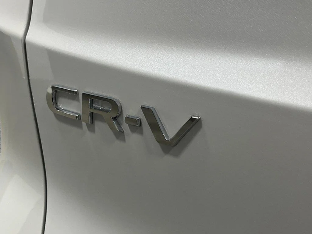 New 2026 Platinum White Pearl Honda LX image 6