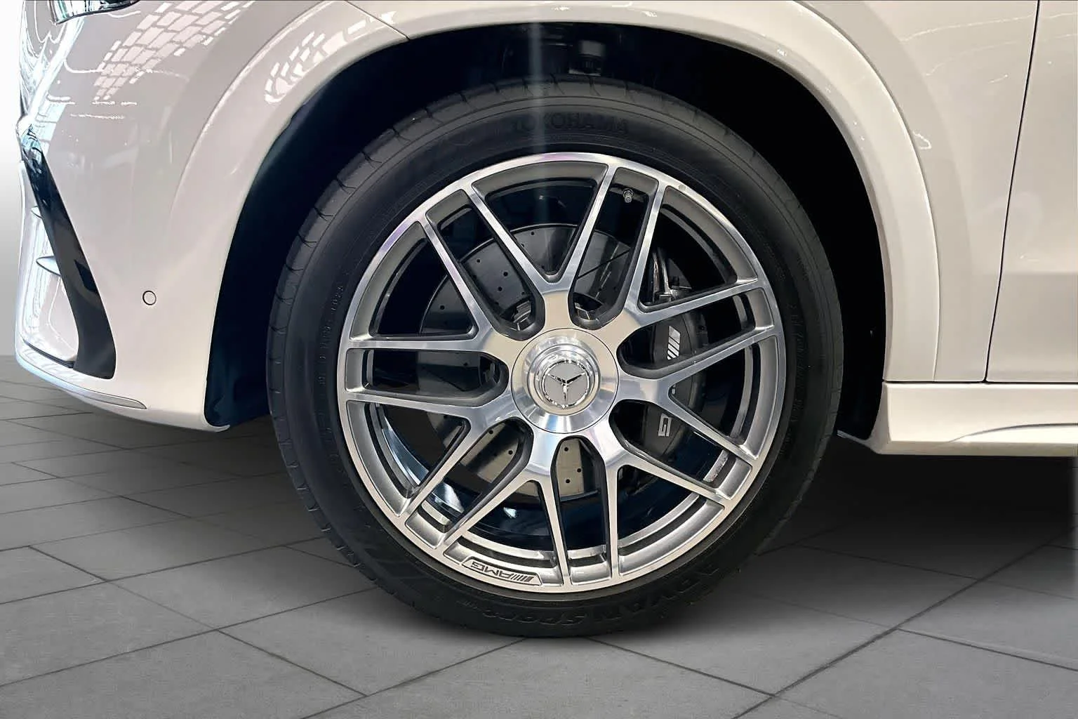 New 2026  Mercedes-Benz AMG® GLE 53 image 18