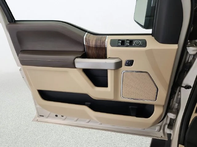 Used 2018 White Gold Ford Lariat image 23