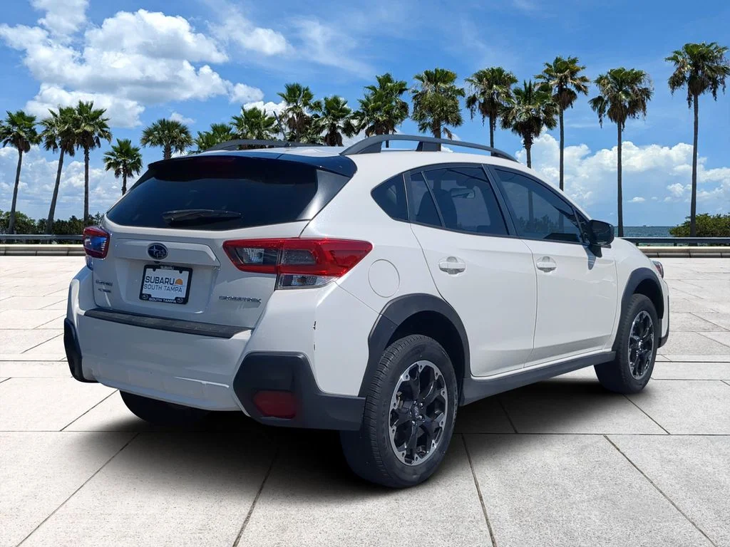Used 2023 White Subaru Base image 4