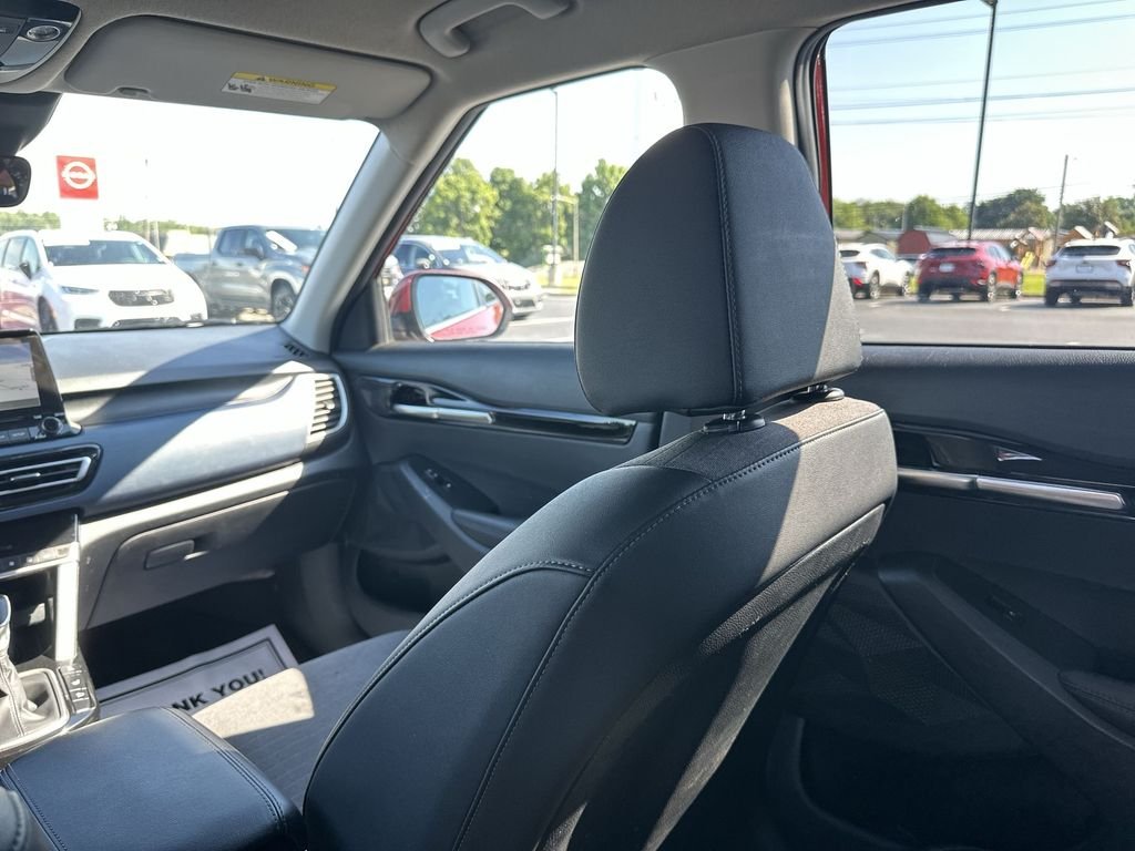Used 2023 Orange Kia S image 11