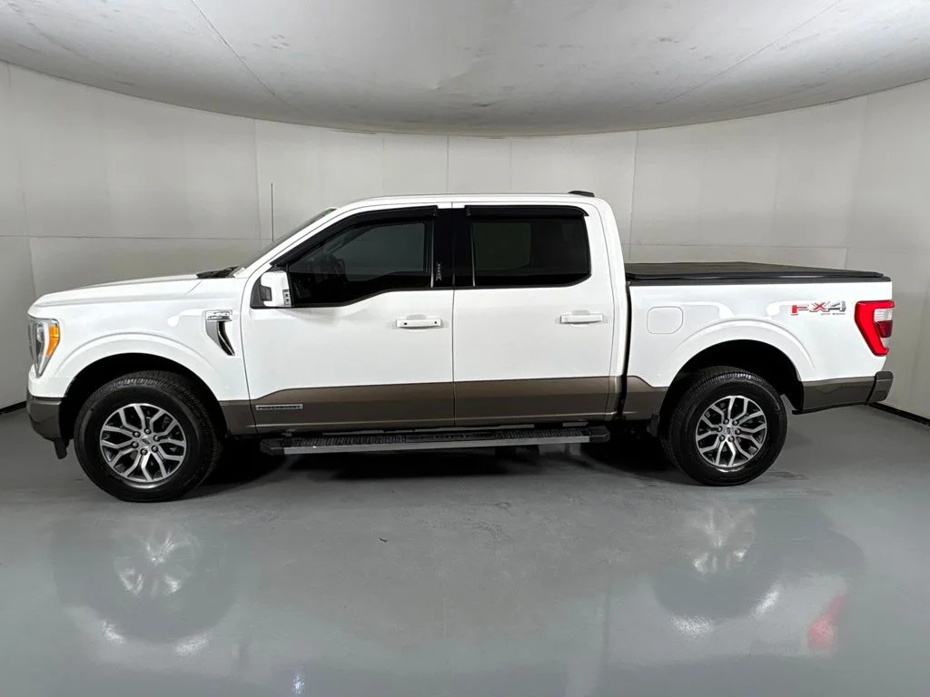 Used 2021 Black Ford Lariat image 5