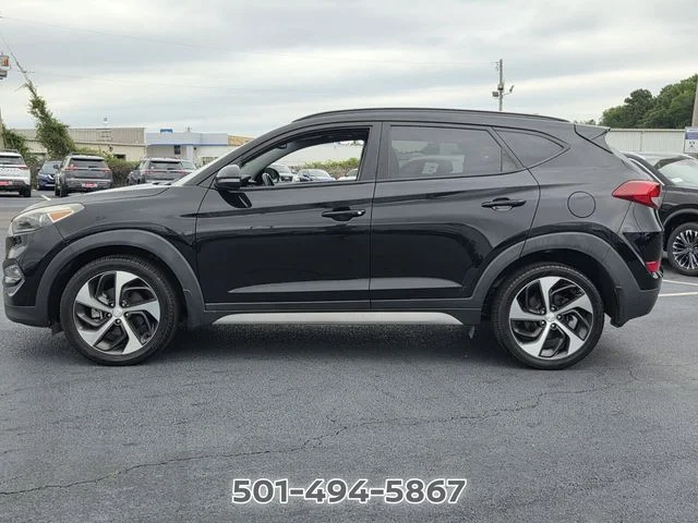 Used 2018 Black Hyundai Value image 2