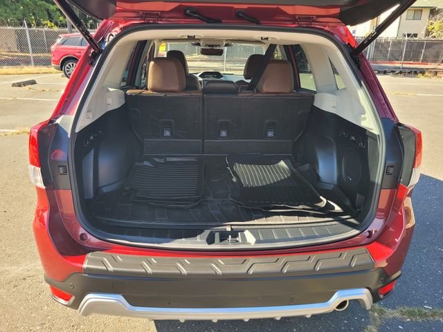 Used 2022 Red Subaru Touring image 11