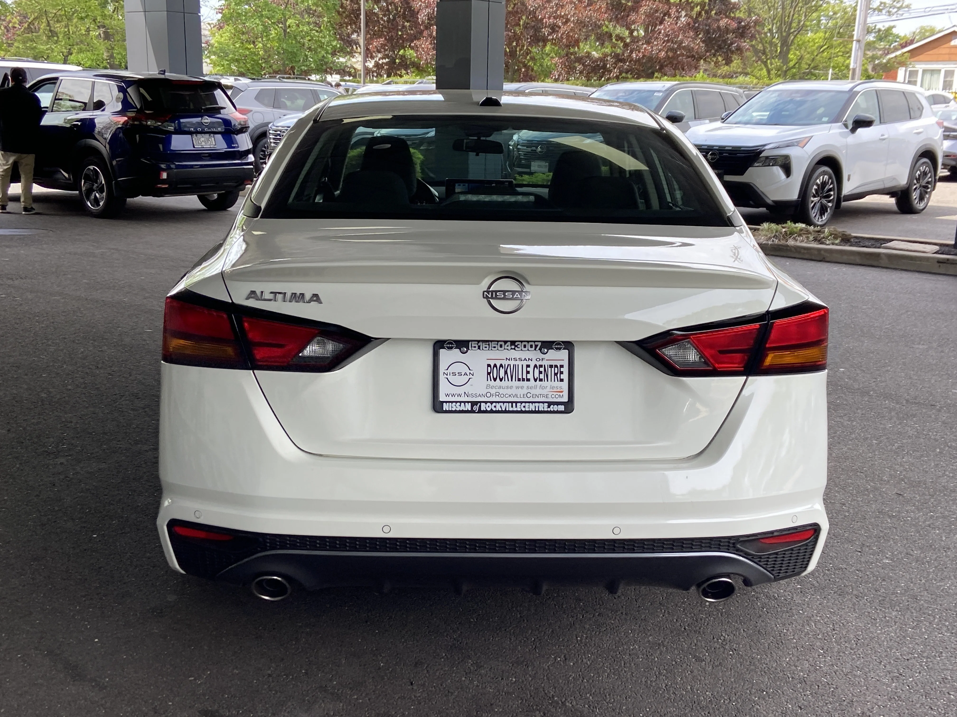 New 2026 Pearl White Tricoat Nissan SV image 5